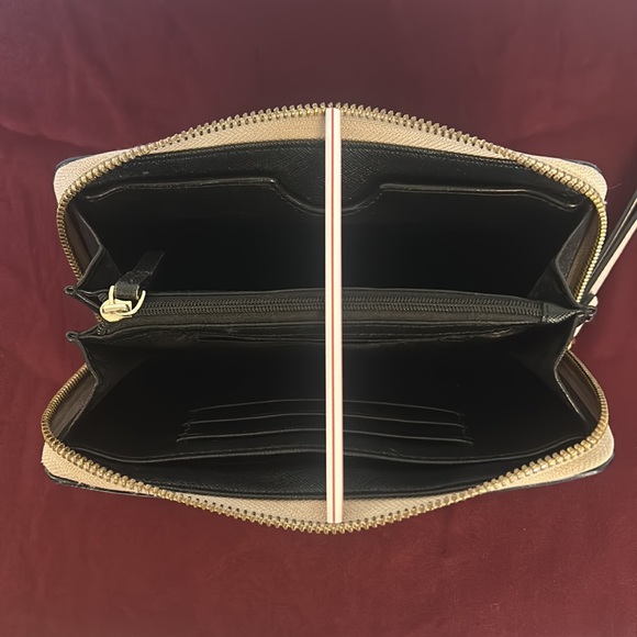 kate spade wallet wristlet - Picture 7 of 9